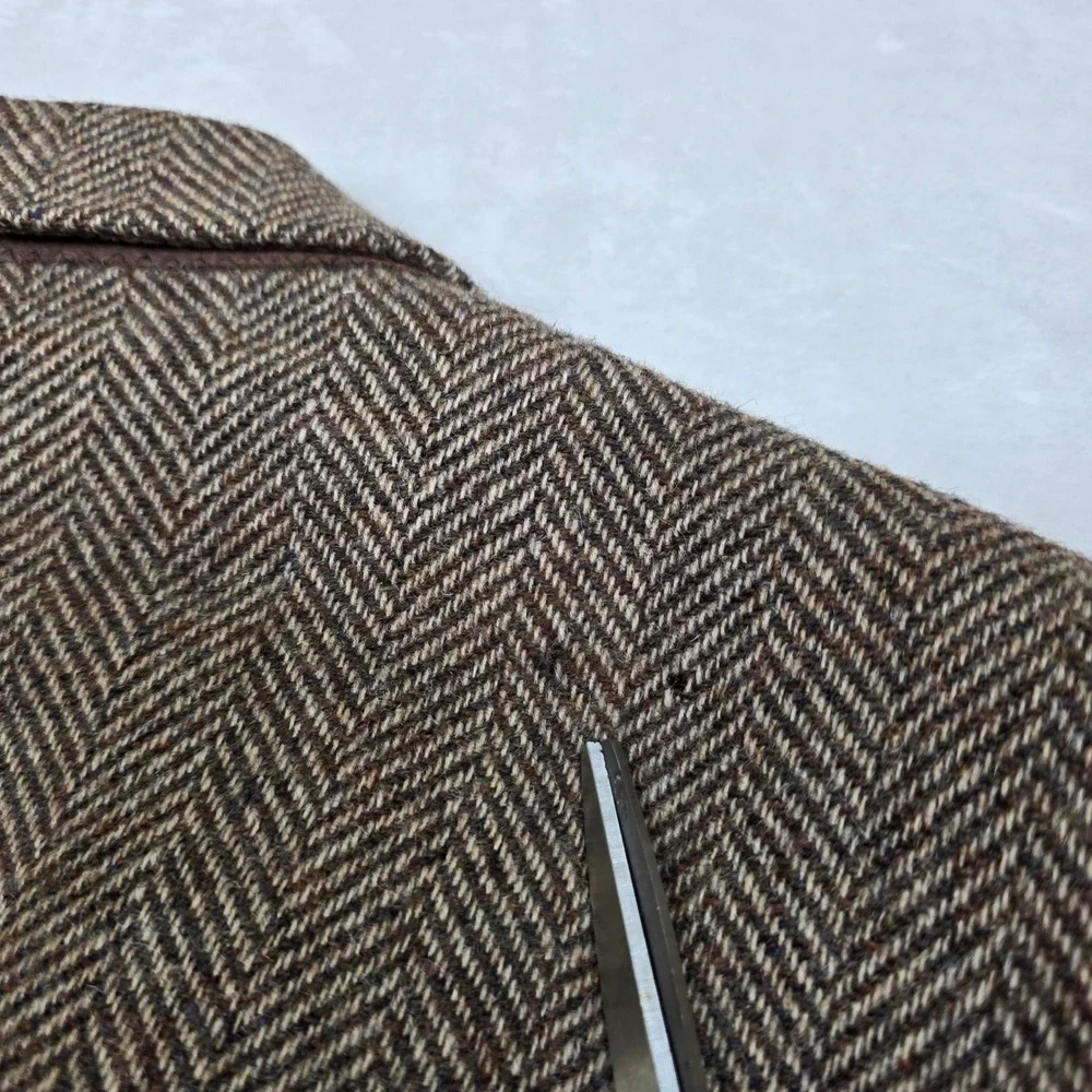 Stafford classic herringbone
